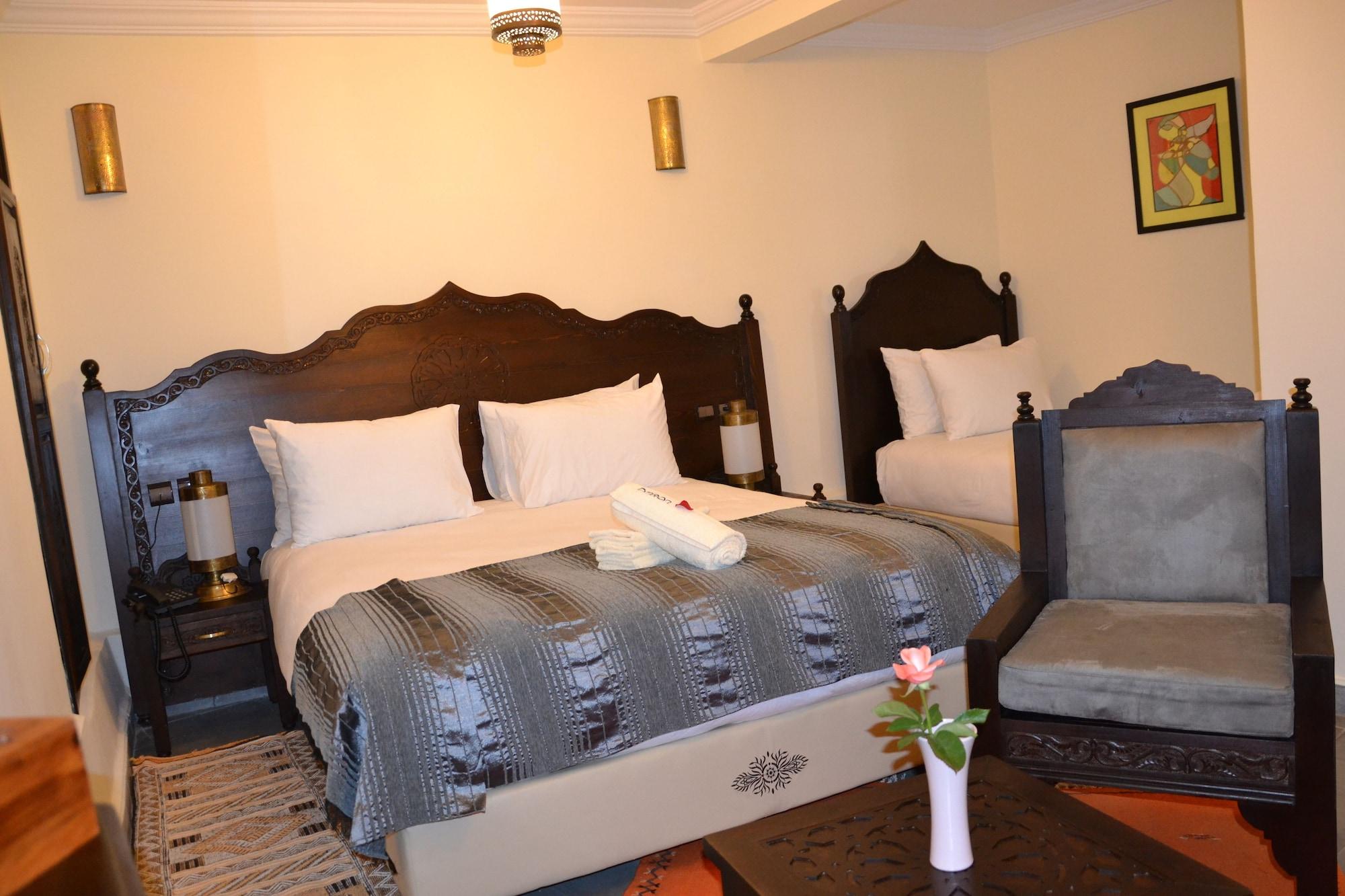 Hotel Riad Ben Atar เอสเซาอิรา ภายนอก รูปภาพ
