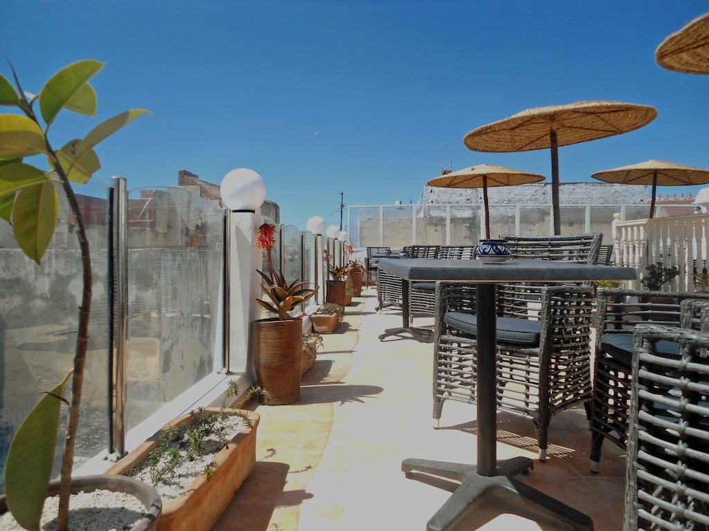 Hotel Riad Ben Atar เอสเซาอิรา ภายนอก รูปภาพ